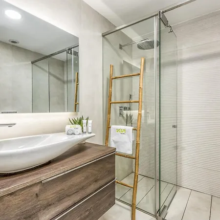 Apartment Vivi Homes - Alessio Pool, Sauna, Spa, Gym & *